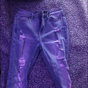 Hollister skinny jeans.